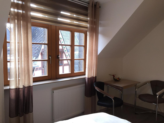 Bedroom 4, Hotel Zur Dorfschanke, Cochem-Zell