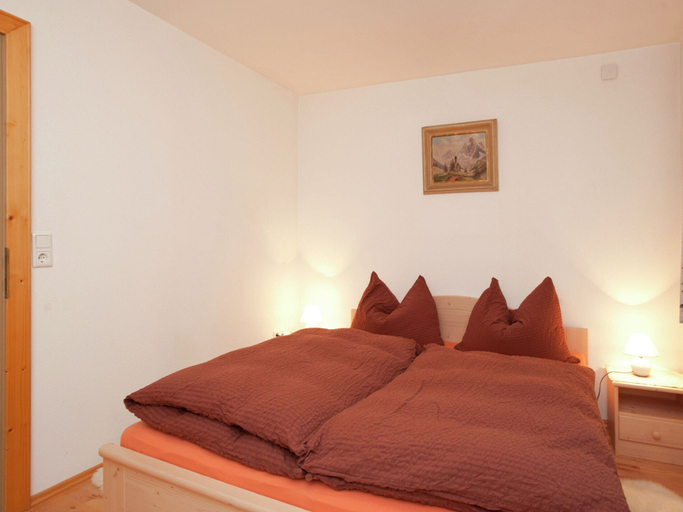 Bedroom 3, Sunlit Apartment near Ski Area in Mittersill, Zell am See