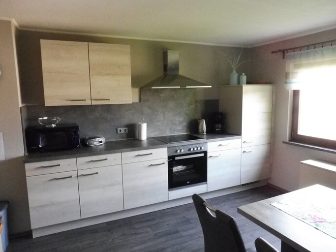 Others 5, Apartment with terrace in the garden, Altenkirchen (Westerwald)