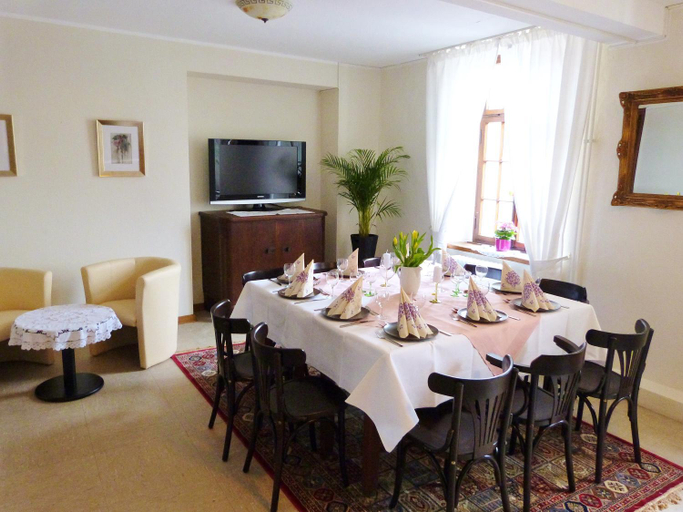 Others 1, Hotel Rath, Viersen