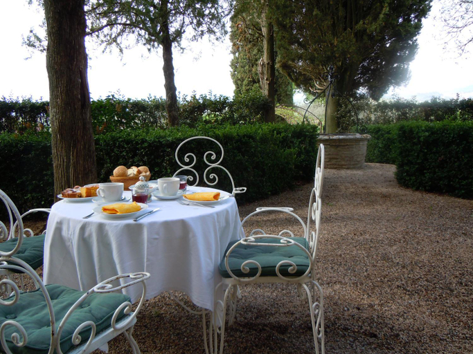 Food & Drinks 4, Tenuta Di Argiano A Montepulciano, Siena