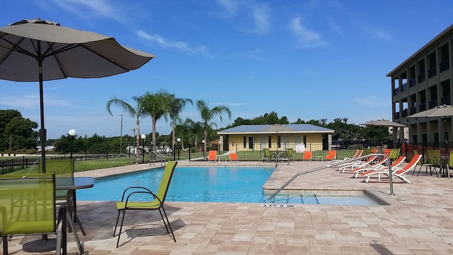 Sport & Beauty 4, Key West Resort on Lake Dora, Lake