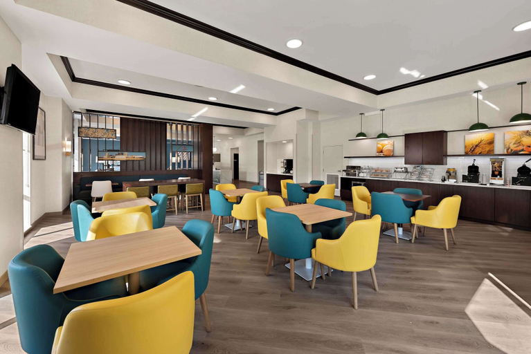 Food & Drinks 5, Comfort Suites Columbus East Broad, Franklin