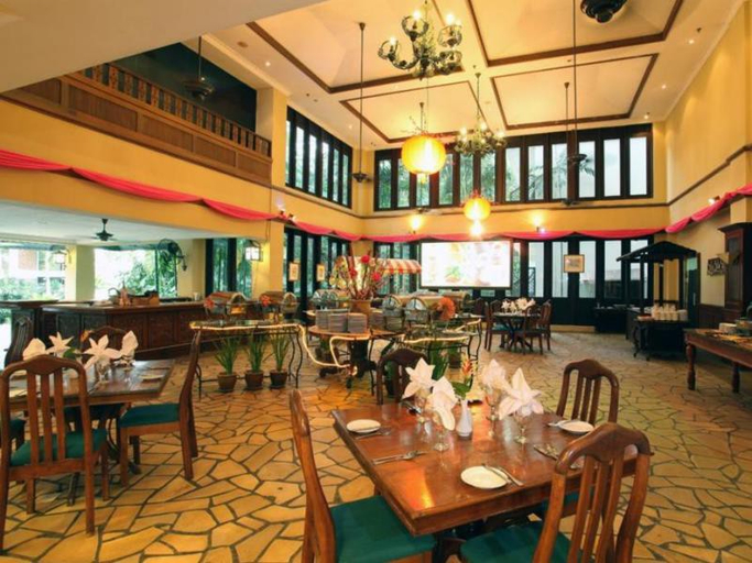 Food & Drinks 5, Mines Beach Resort Hotel & Wellness, Seri Kembangan