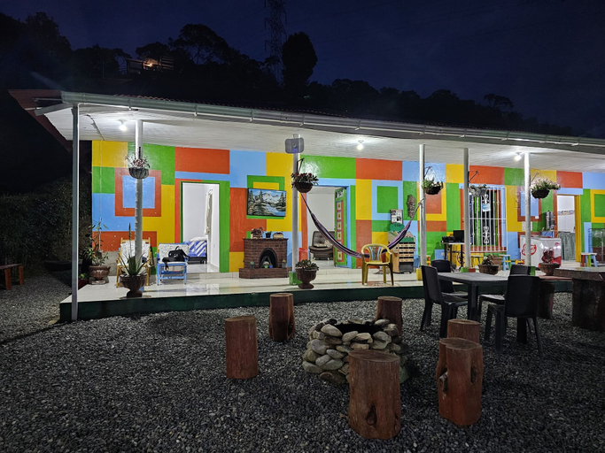 Food & Drinks 4, Casa De Colores, Guatapé