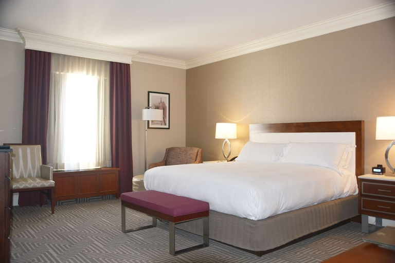 Bedroom 3, Hilton St. Louis Frontenac, Saint Louis