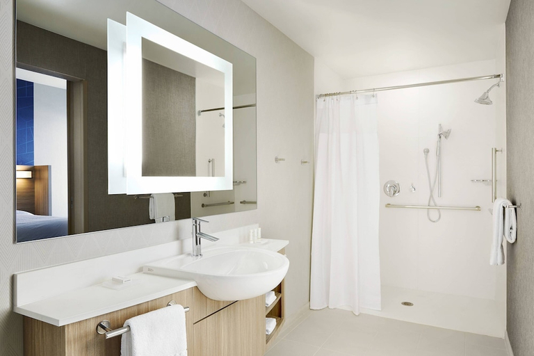 Bathroom 3, SpringHill Suites by Marriott Springfield North, Greene