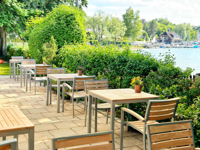 Others 5, Seespitz Gastehaus, Starnberg