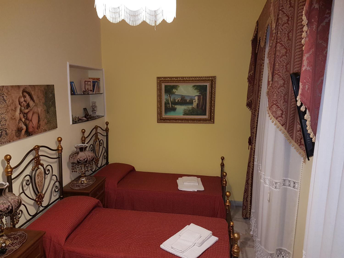 Others 4, B&B San Cristofero, Enna