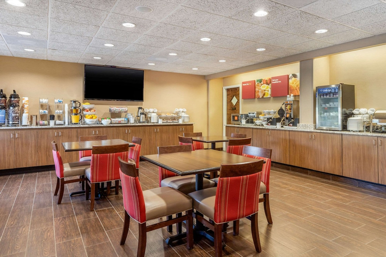 Food & Drinks 4, Comfort Inn Summerville - Charleston, Berkeley