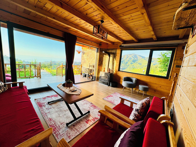 Living area 2, Seyregah Dag Evi, Ardeşen