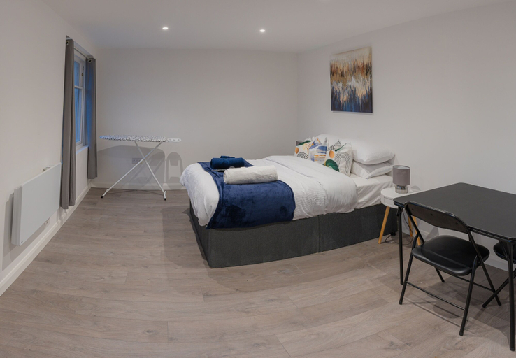 Bedroom 2, Modern Apartment in the Heart of Leicester, Leicester