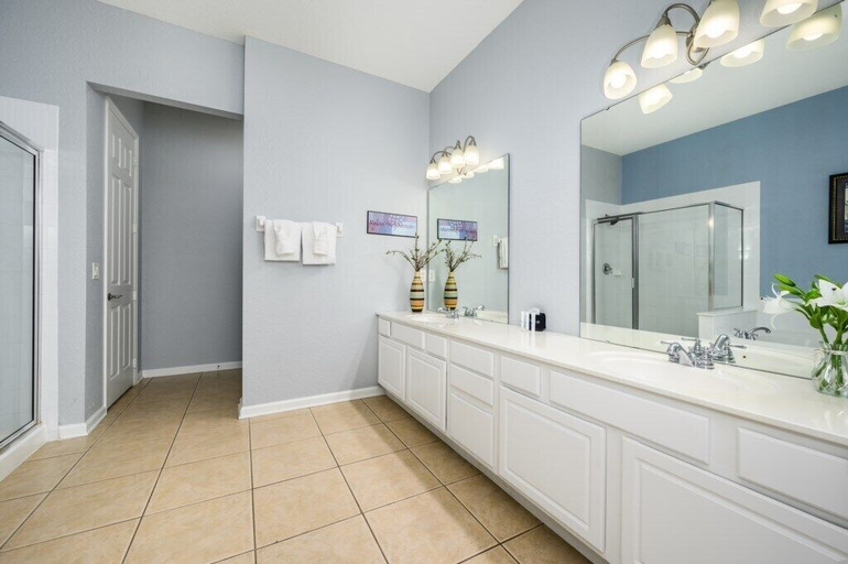 Bathroom 5, Epic Universe New Listing! Lakeview Condo, Vista Cay - 1017, Orange