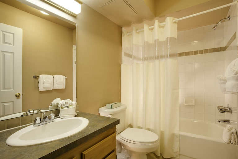 Bathroom 4, Legacy Vacation Resorts - Steamboat Springs Suites, Routt