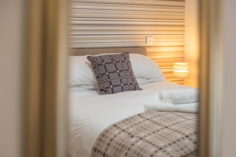 Bedroom 2, The Nags Head Inn, Ceredigion