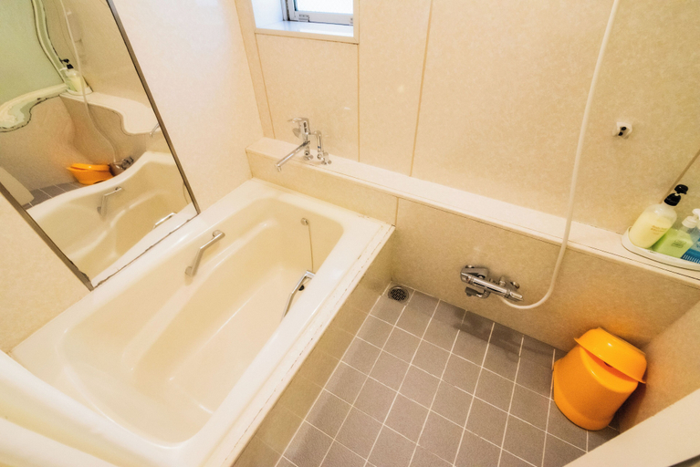 Bathroom 5, Fullsfar Hotel, Kyoto