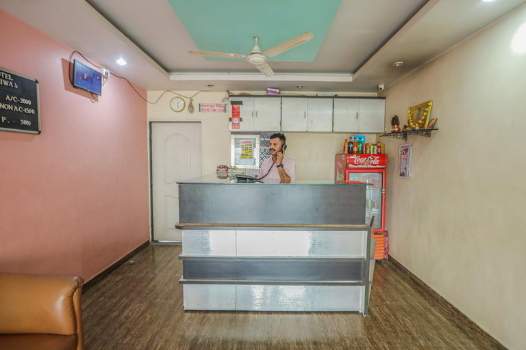 Others 3, Hotel Sainiwas, Pune