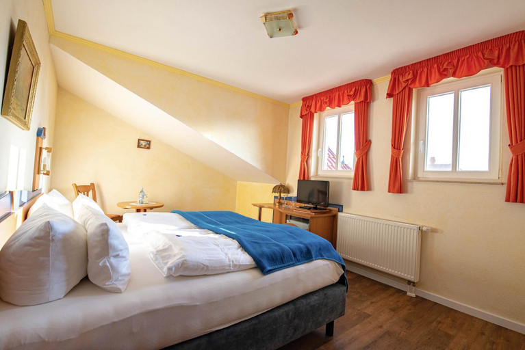 Bedroom 3, Hotel Dunenschloss, Vorpommern-Greifswald