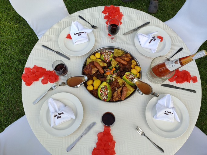 Food & Drinks 5, Garden Courts Hotel Masaka, Masaka