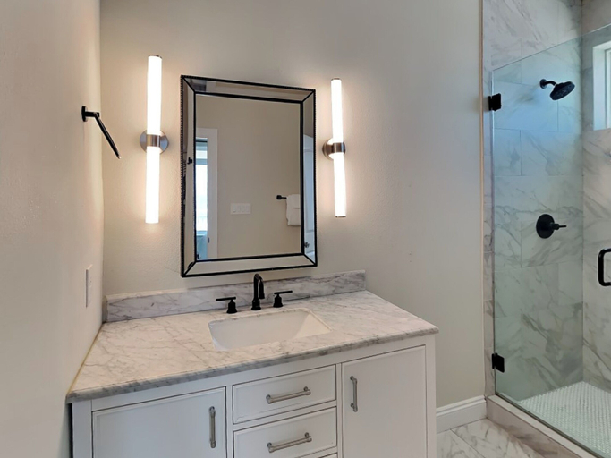Bathroom 3, La Bella Luna by Southern Vacation Rentals, Escambia
