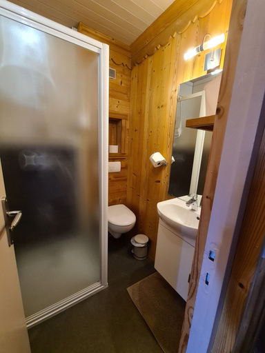 Bathroom 4, Hôtel Restaurant L'Adray, Savoie