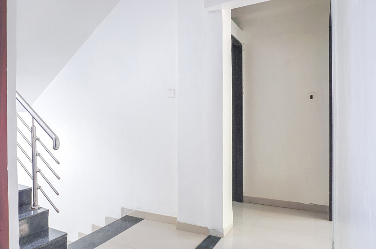 Others 5, Fabexpress The Ambience, Pune