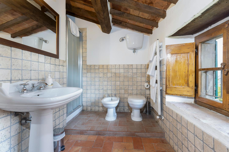 Bathroom 9