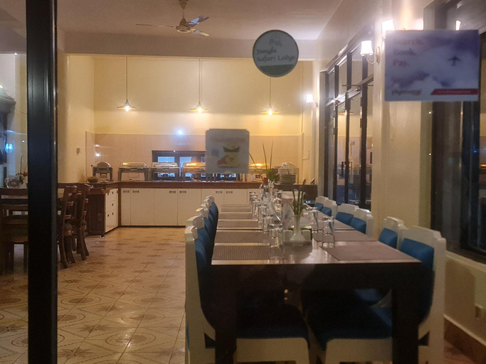 Food & Drinks 5, Jungle Safari Lodge, Narayani