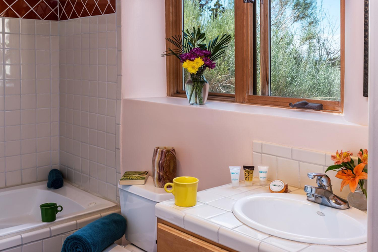 Bathroom 3, Bobcat Inn, Santa Fe