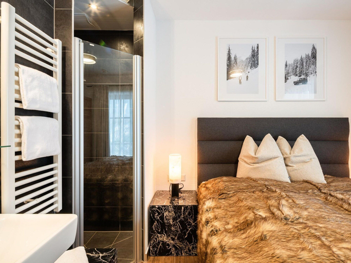 Bedroom 3, Premium Chalet With Sauna on a Sunny Slope, Zell am See