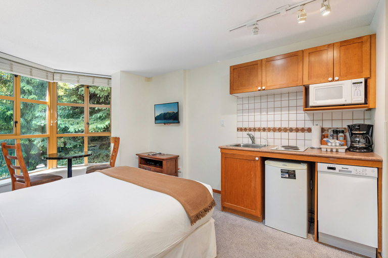 Bedroom 3, Ace Cascade, Squamish-Lillooet