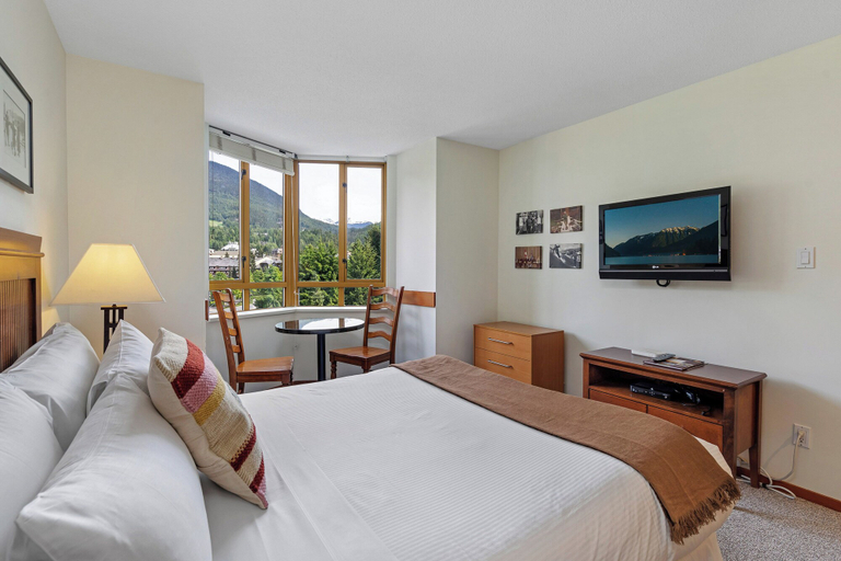 Bedroom 3, Ace Cascade, Squamish-Lillooet