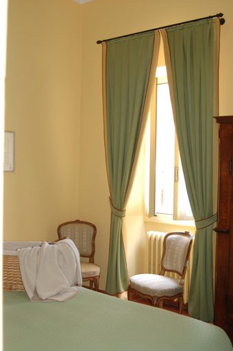 Bedroom 14
