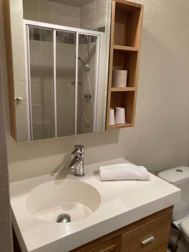 Bathroom 4, Village Club Les Cimes du Leman-Neaclub, Haute-Savoie