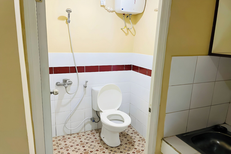 Bathroom 5, Hotel Riau, Bekasi