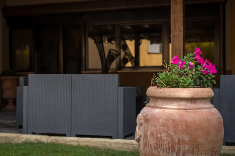 Others 5, Albergo Etrusco, Bergamo