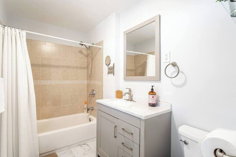 Bathroom 3, Fairfield Whole House, Fairfield