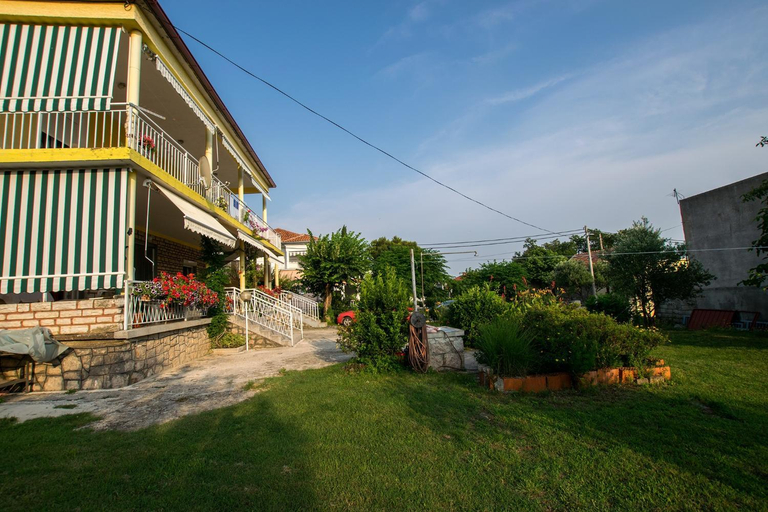 Others 4, Apartments Nada, Starigrad