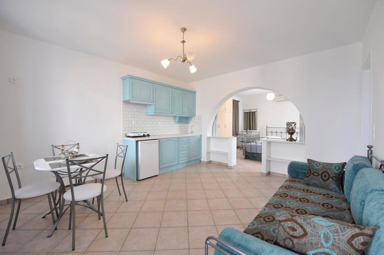 Kitchen 2, Evita Apartments, South Aegean