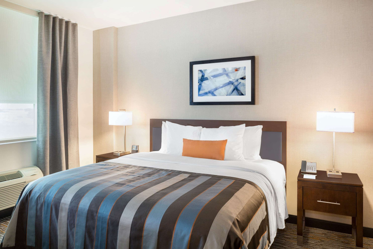 Bedroom 3, Wingate By Wyndham Miami Airport, Miami-Dade