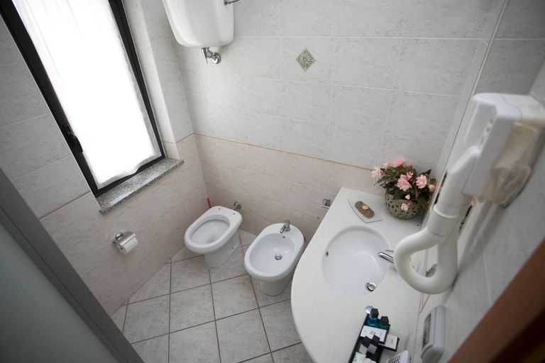 Bathroom 5, Fonte Di Bagnaria Residence, Vibo Valentia