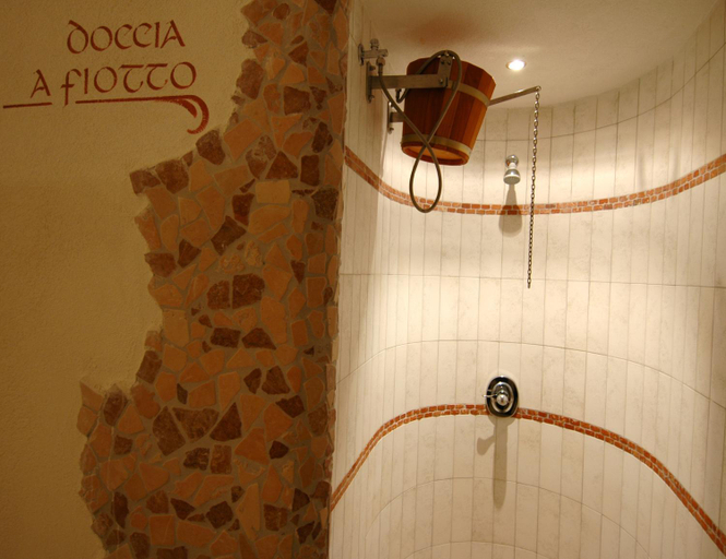 Bathroom, Residence Pez Gajard, Trento