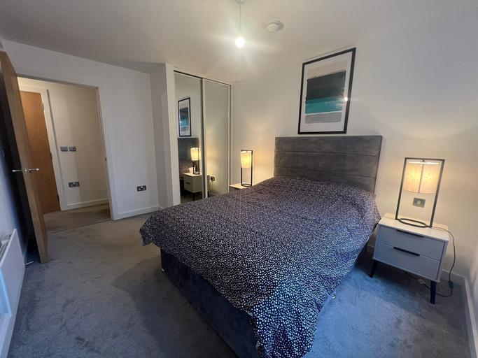 Bedroom 2, Highend 2bed Duplex Apt With Top Floor Terrace, Manchester