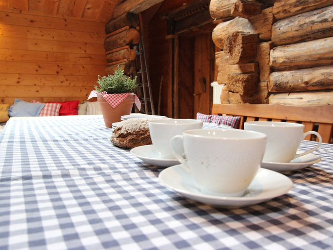 Food & Drinks 5, Chalet in Rauris Near Ski Paradise, Zell am See