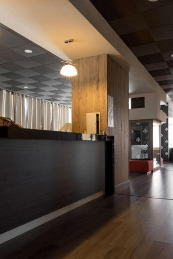Public Area 2, Royal, Biella