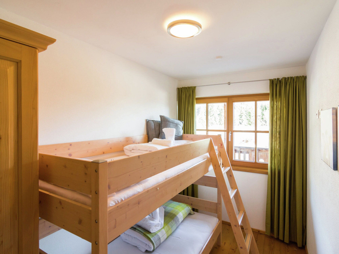 Bedroom 3, Holiday Home With Snow Covered Views, Zell am See