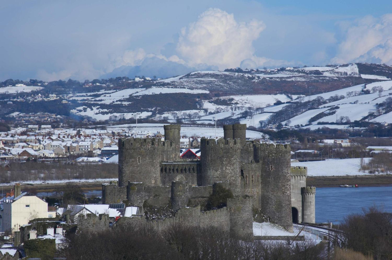 Others 4, Promenâd B&B, Conwy