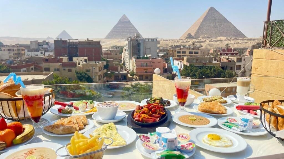 Food & Drinks 5, Cleopatra Tower Pyramids Hotel, Al-Ahram