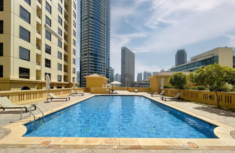 Sport & Beauty 5, Elite LUX Holiday Homes - Beachside Haven Stylish 1 BHK in JBR Dubai, Dubai