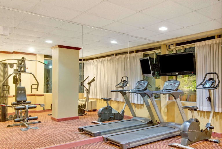 Others 4, Days Inn by Wyndham Towson, Baltimore